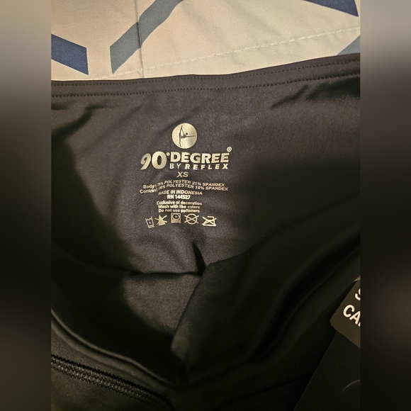 Yoga Capris - Yoga Leggings - Yoga Capris for Women size XS. BRAND NEW - Picture 7 of 11